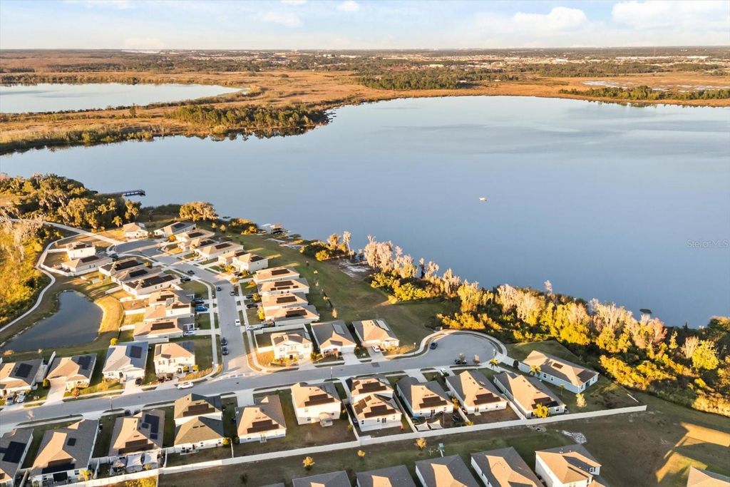 Image 19 of property listing at 744 SIMONE COURT, Haines City, FL 33844