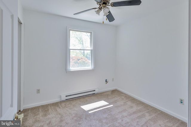 3 DUSTY RD, Easton, PA 18045