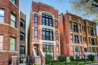 3251 N Kenmore Avenue 3, Chicago, IL 60657