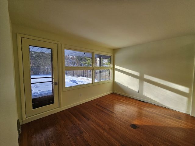 740 Larchmont Road, Elmira, NY 14905