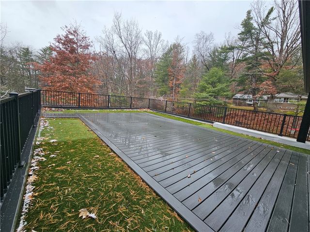 740 Larchmont Road, Elmira, NY 14905