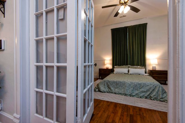 902 W Central Street, Springfield, MO 65802