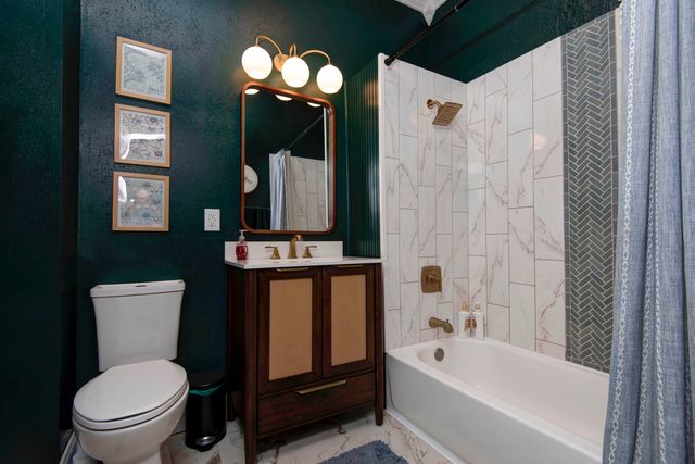 902 W Central Street, Springfield, MO 65802