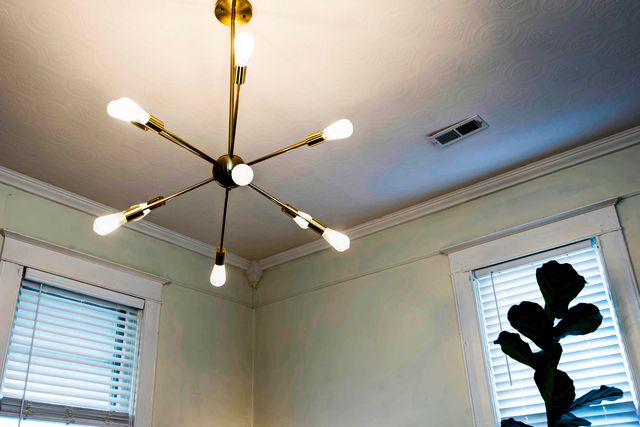 902 W Central Street, Springfield, MO 65802