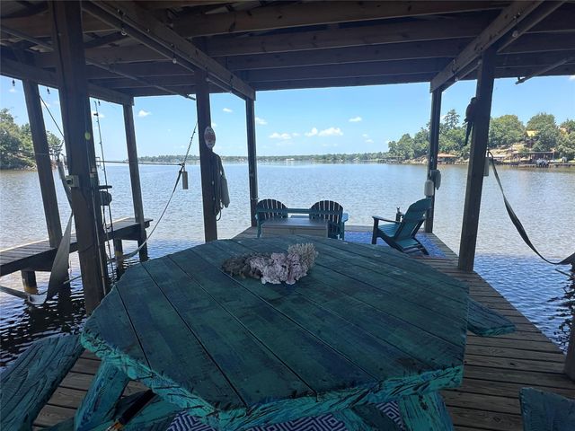 729 N Lake Shore Drive, Trinity, TX 75862