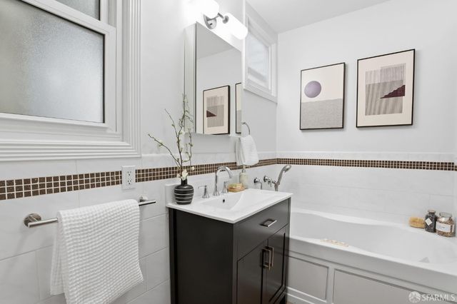 1405 34th Avenue, San Francisco, CA 94122