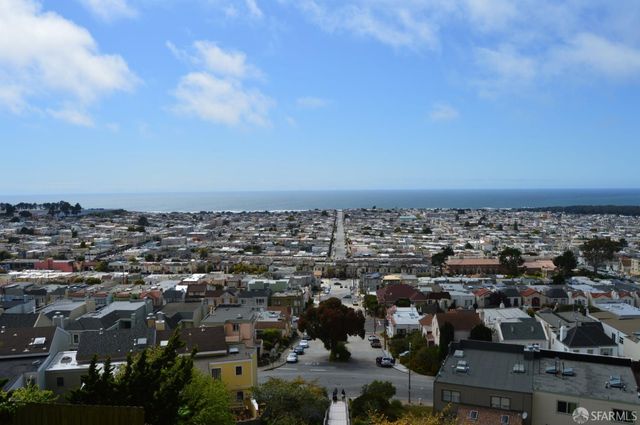 1405 34th Avenue, San Francisco, CA 94122