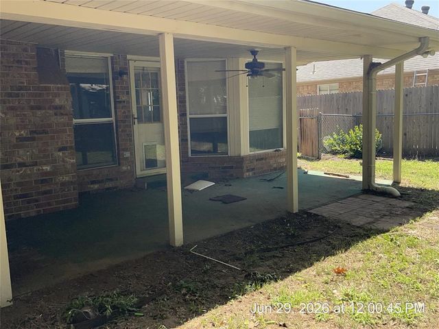 3 Larkens Place, Shawnee, OK 74801