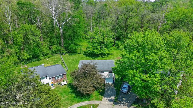 4601 Logby Pl, Louisville, KY 40272