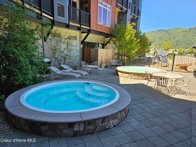 110 Morning Star Dr, 332, Kellogg, ID 83837