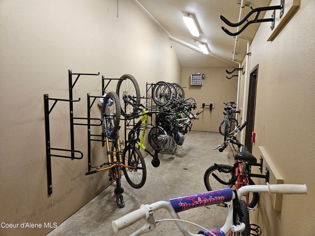 110 Morning Star Dr, 332, Kellogg, ID 83837