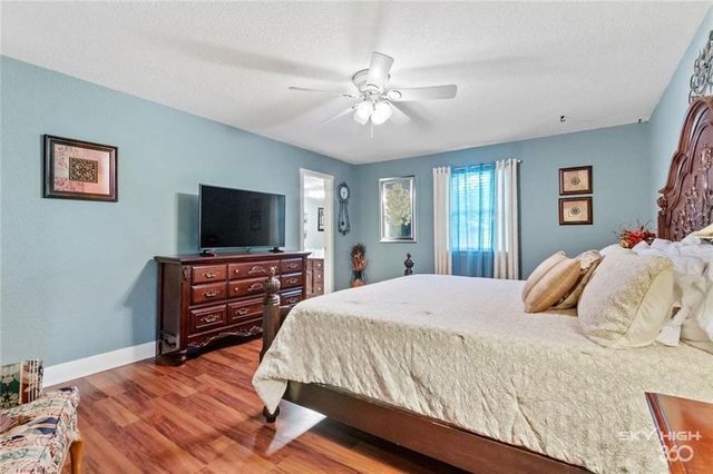 405 SW 10th Street, Bentonville, AR 72712