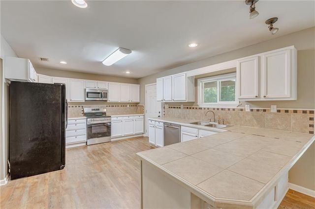 4451 Gerbera Drive, Mobile, AL 36619