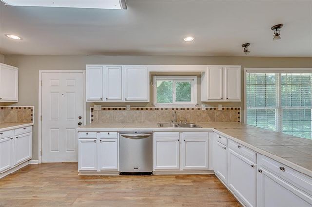 4451 Gerbera Drive, Mobile, AL 36619