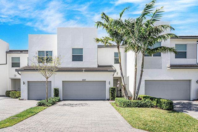 4823 Navali Drive, Lake Worth, FL 33467