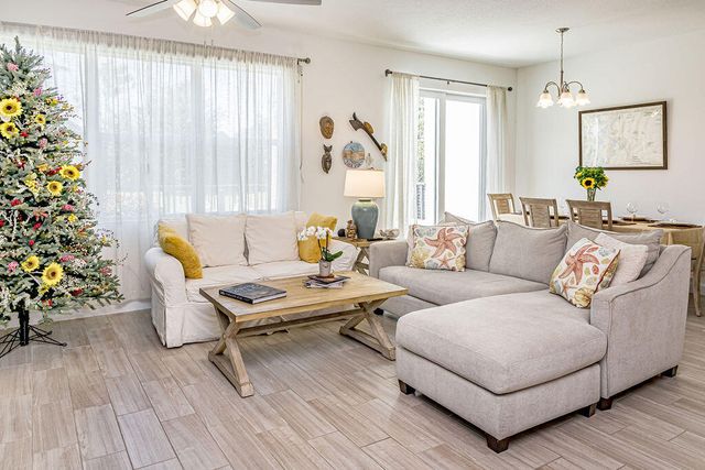 4823 Navali Drive, Lake Worth, FL 33467