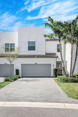 4823 Navali Drive, Lake Worth, FL 33467
