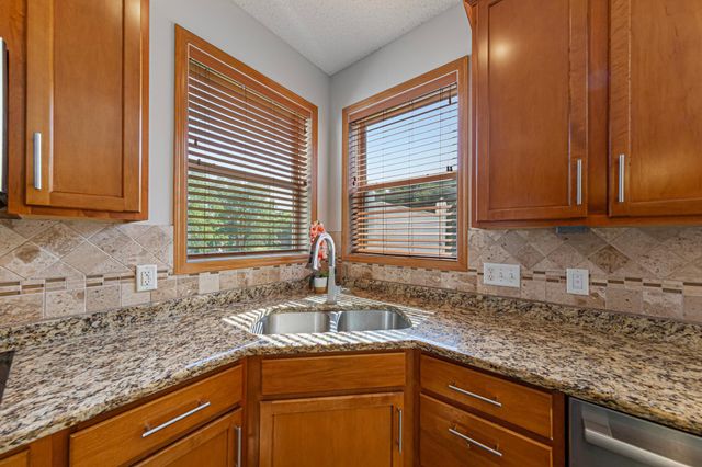 13837 Azalea Avenue, Rosemount, MN 55068