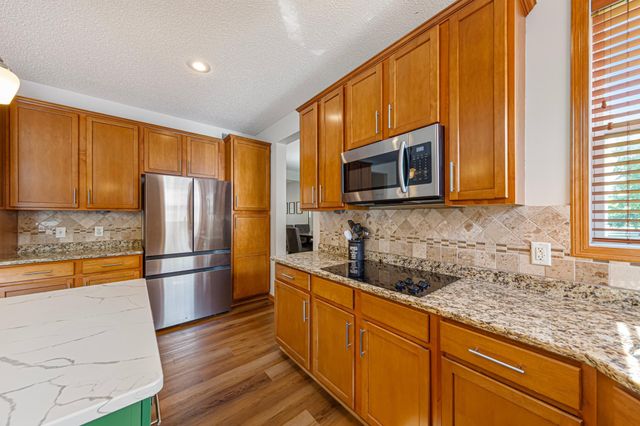 13837 Azalea Avenue, Rosemount, MN 55068