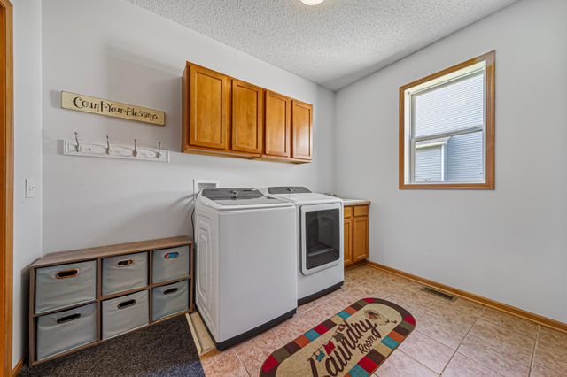13837 Azalea Avenue, Rosemount, MN 55068