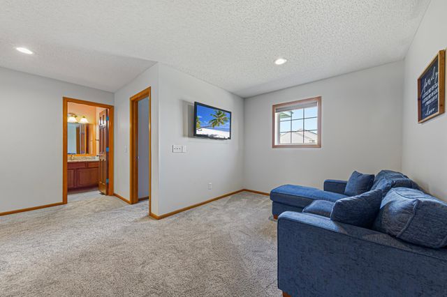 13837 Azalea Avenue, Rosemount, MN 55068