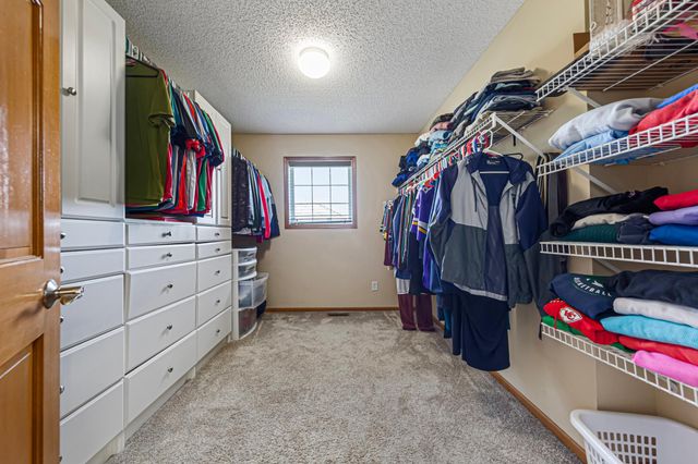 13837 Azalea Avenue, Rosemount, MN 55068