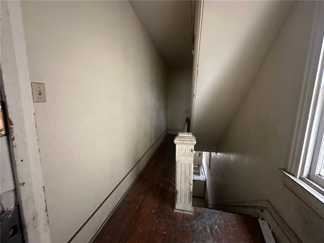 702 Whitney Ave, Wilkinsburg, PA 15221