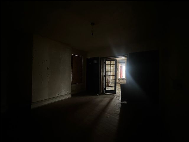 702 Whitney Ave, Wilkinsburg, PA 15221