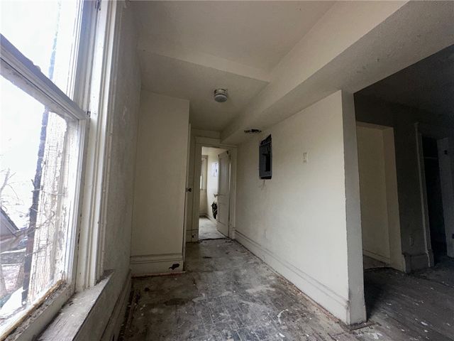 702 Whitney Ave, Wilkinsburg, PA 15221