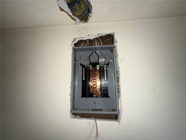 702 Whitney Ave, Wilkinsburg, PA 15221