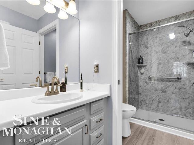 1045 Huntington Court, Marysville, MI 48040