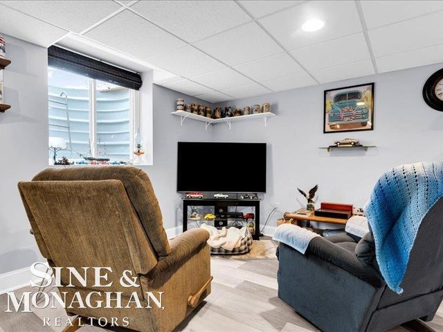 1045 Huntington Court, Marysville, MI 48040