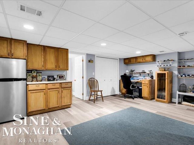 1045 Huntington Court, Marysville, MI 48040