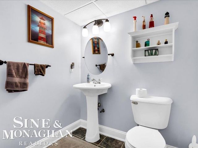 1045 Huntington Court, Marysville, MI 48040