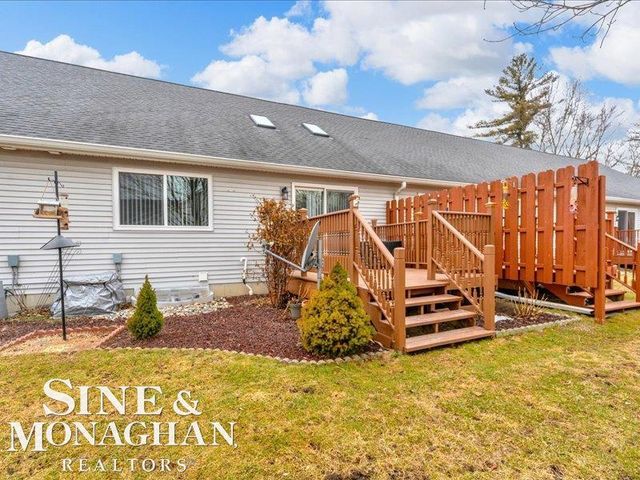 1045 Huntington Court, Marysville, MI 48040