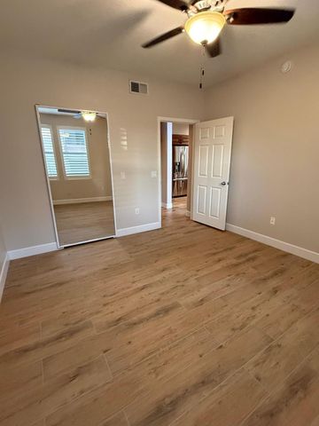 20100 N 78th Place Apt 1069, Scottsdale, AZ 85255