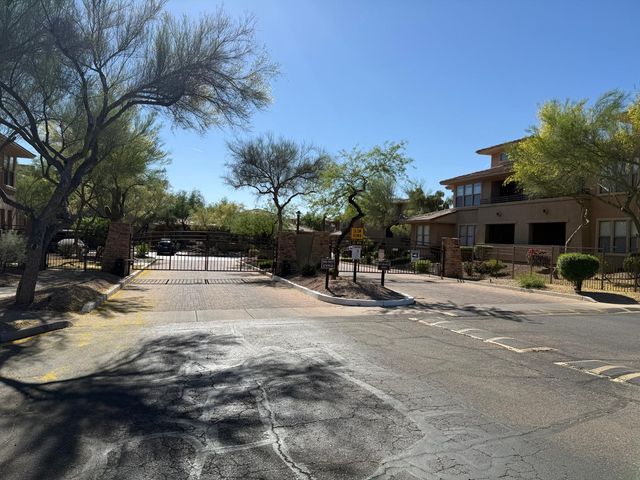 20100 N 78th Place Apt 1069, Scottsdale, AZ 85255
