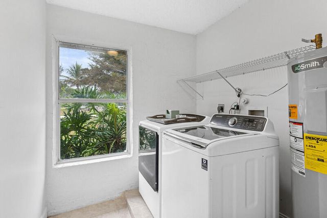 16330 91st Place N, Loxahatchee, FL 33470