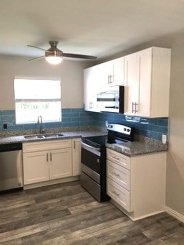 3020 Ballinger Drive, Garland, TX 75041