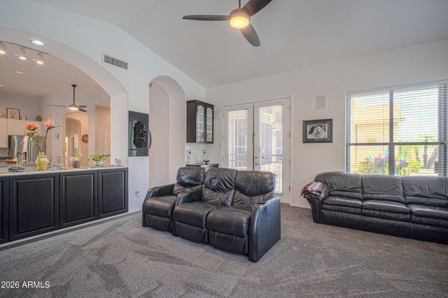1611 E REDFIELD Road, Phoenix, AZ 85022