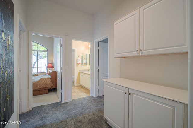 1611 E REDFIELD Road, Phoenix, AZ 85022