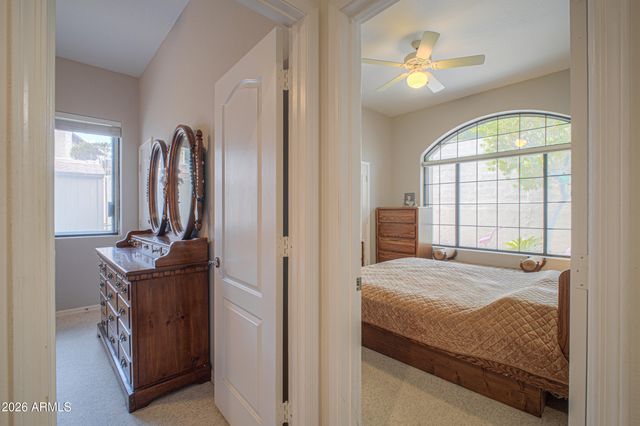 1611 E REDFIELD Road, Phoenix, AZ 85022