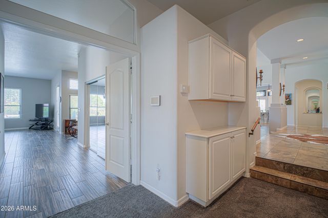 1611 E REDFIELD Road, Phoenix, AZ 85022