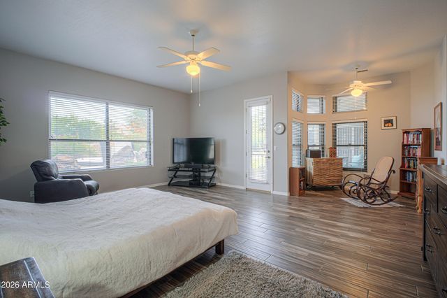 1611 E REDFIELD Road, Phoenix, AZ 85022
