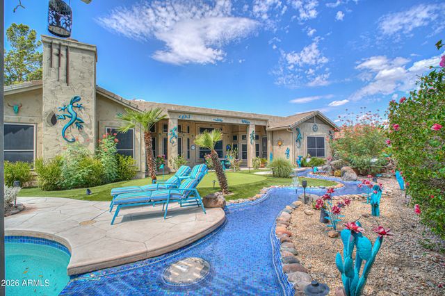 1611 E REDFIELD Road, Phoenix, AZ 85022
