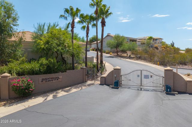 1611 E REDFIELD Road, Phoenix, AZ 85022
