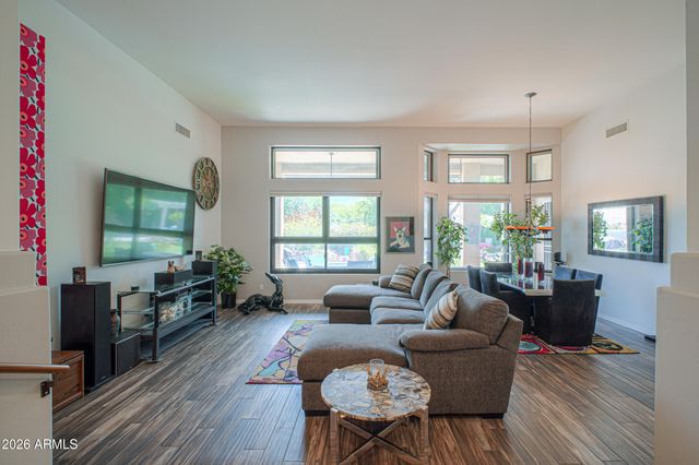 1611 E REDFIELD Road, Phoenix, AZ 85022