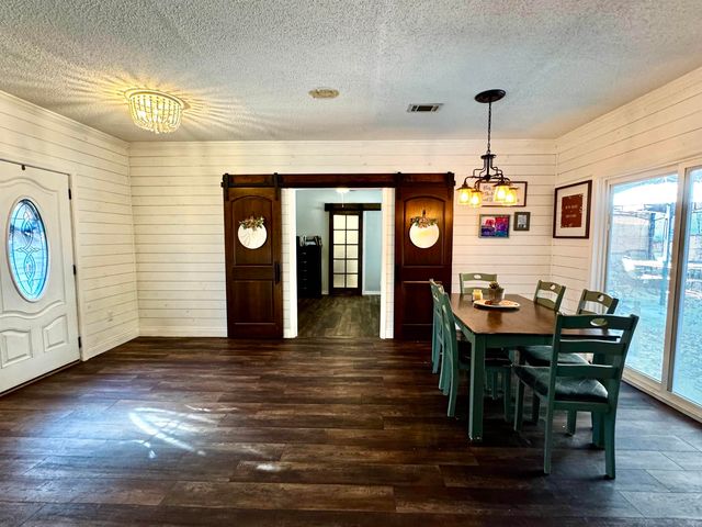 140 Steep Lane, Russellville, AR 72802