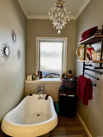 140 Steep Lane, Russellville, AR 72802