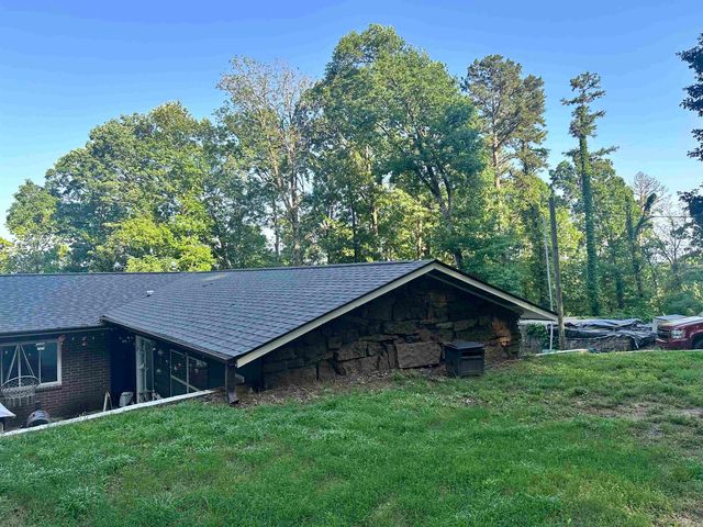 140 Steep Lane, Russellville, AR 72802